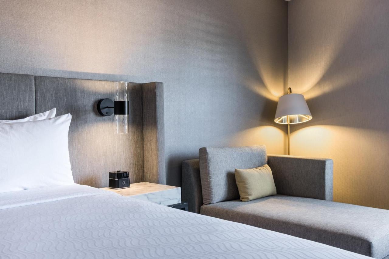 Hotel Indigo Napa Valley By Ihg Extérieur photo