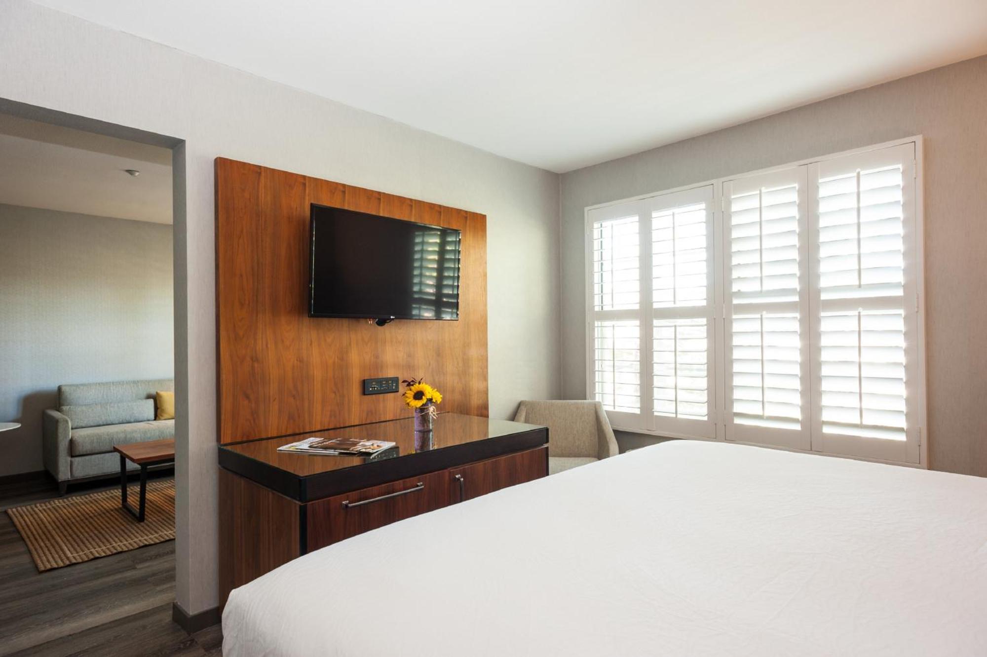 Hotel Indigo Napa Valley By Ihg Extérieur photo